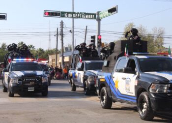 Policía Civil de Coahuila participa en Desfile Cívico-Militar en Piedras Negras: homenaje a la Independencia de México