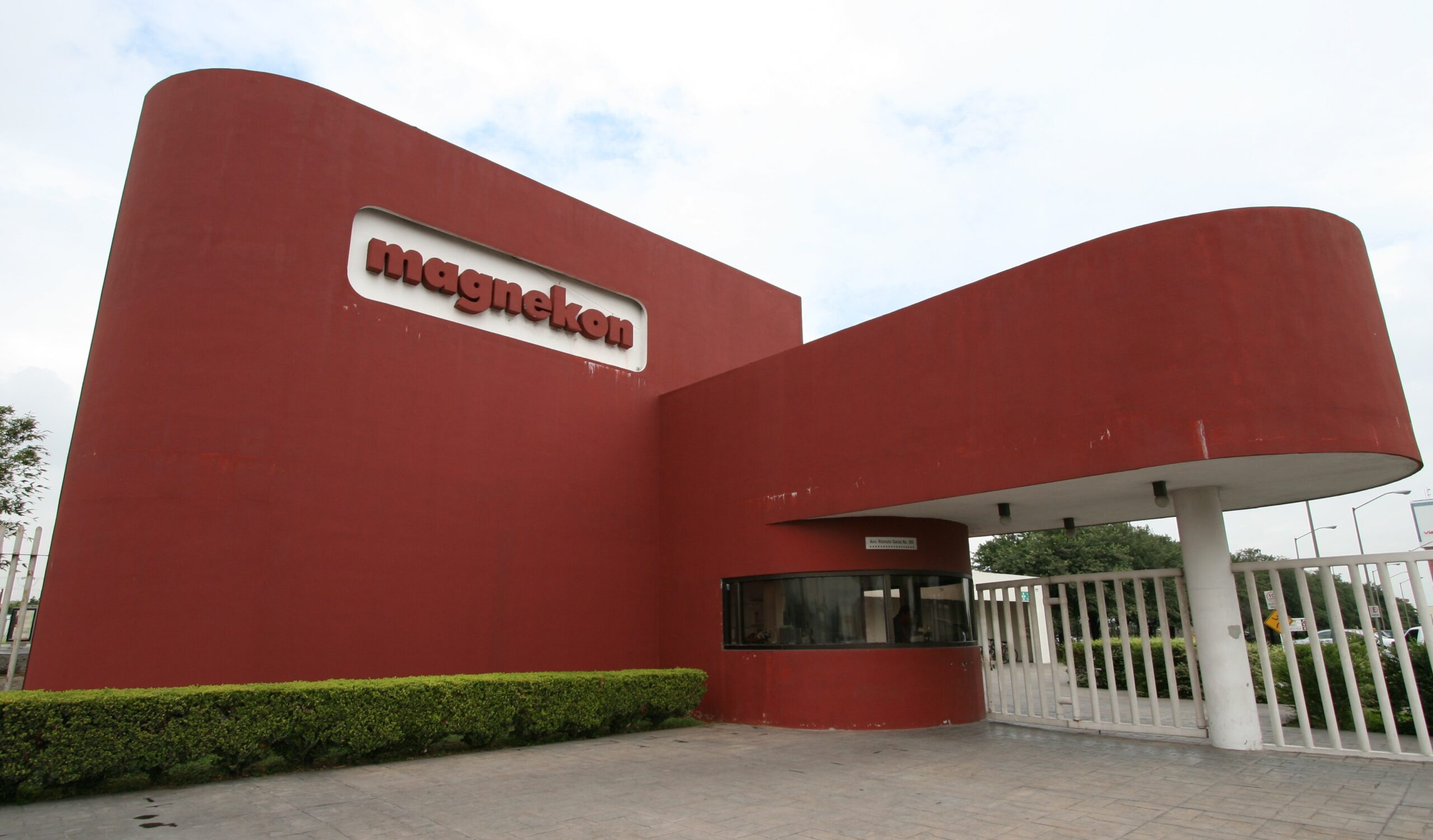 Magnekon Planta 2, filial de Viakable, obtiene Certificado de Industria Limpia