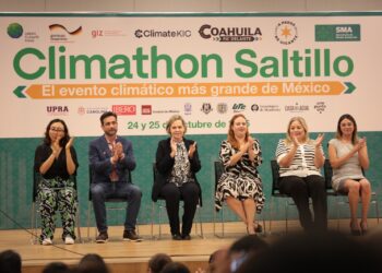 JÓVENES COAHUILENSES PROPONEN SOLUCIONES ANTE EL CAMBIO CLIMÁTICO EN EL CLIMATHON SALTILLO 2025