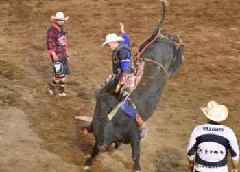 UN ÉXITO EL SÚPER BULL Y EXPO GANADERA EN RODEO SALTILLO 2025
