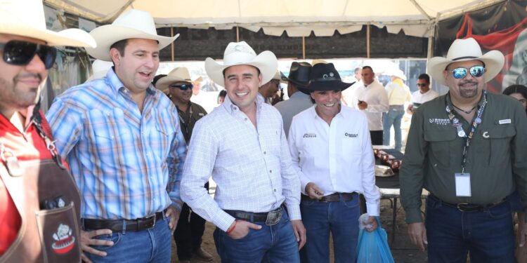 UN ÉXITO EL SÚPER BULL Y EXPO GANADERA EN RODEO SALTILLO 2025