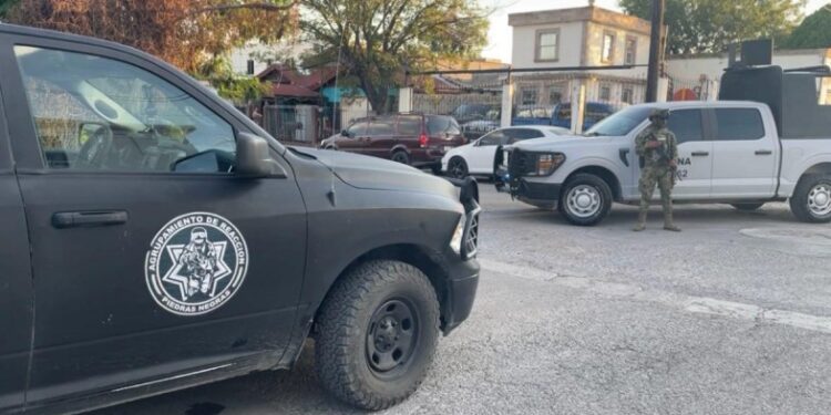 Cuatro detenidos y droga asegurada tras cateo en barbería de la colonia Central