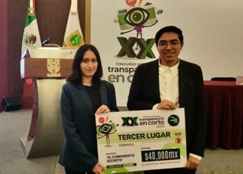 PREMIAN A COAHUILENSES EN CONCURSO NACIONAL TRANSPARENCIA EN CORTO 2025