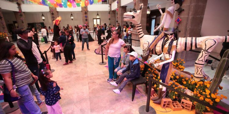 VIVAMOS EN FAMILIA NUESTRAS TRADICIONES: MANOLO