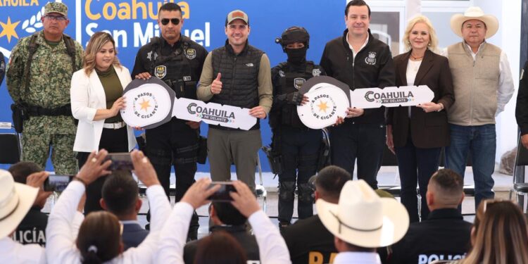 ENTREGA GOBERNADOR 3 CUARTELES MÁS PARA BLINDAR COAHUILA