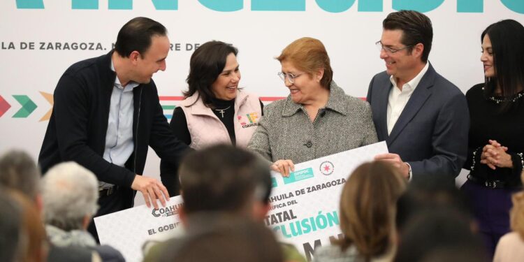 EN EQUIPO TRABAJAMOS POR LA INCLUSIÓN Y LAS PERSONAS CON DISCAPACIDAD