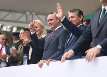 HISTÓRICO DESFILE DE LA REVOLUCIÓN MEXICANA EN MÚZQUIZ