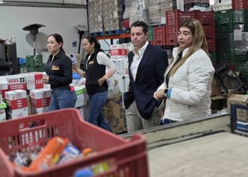 SE SUMA GOBIERNO DEL ESTADO A LA CAMPAÑA “ALIMENTA, COLECTA ANUAL DE BAMX”