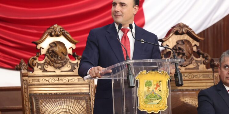 ENTREGA GOBERNADOR INFORME AL CONGRESO