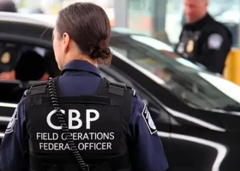 CBP en Eagle Pass advierte que cualquier persona que salga de EE. UU. puede ser revisada