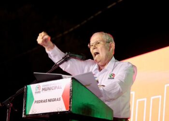 Vamos con todo pa’ delante con el PRI: Carlos Robles