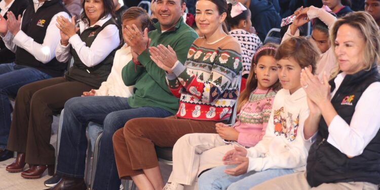 VIVEN EMOTIVA POSADA CON LOS NIÑOS Y NIÑAS DE LAS CASAS HOGAR, ROSA Y AZUL