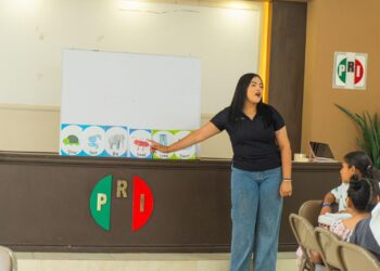 ARRANCA MEMO RUIZ SEGUNDA EDICIÓN DEL PROGRAMA “INGLÉS EN TU COLONIA”