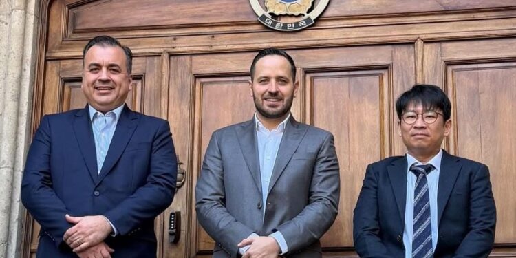 Jacobo Rodríguez sostiene reunión en la embajada de Corea para continuar promoviendo Piedras Negras