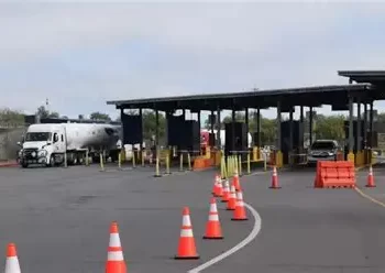 Se registra incremento en cruces vehiculares durante diciembre en los Puentes Internacionales de Eagle Pass