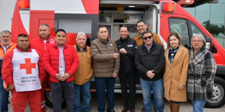 Cruz Roja Mexicana recibe nueva ambulancia donada por el municipio