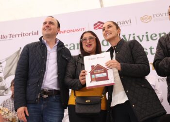 CUENTE CON NOSOTROS, PRESIDENTA, PARA DETONAR EL GAS COAHUILA: MANOLO