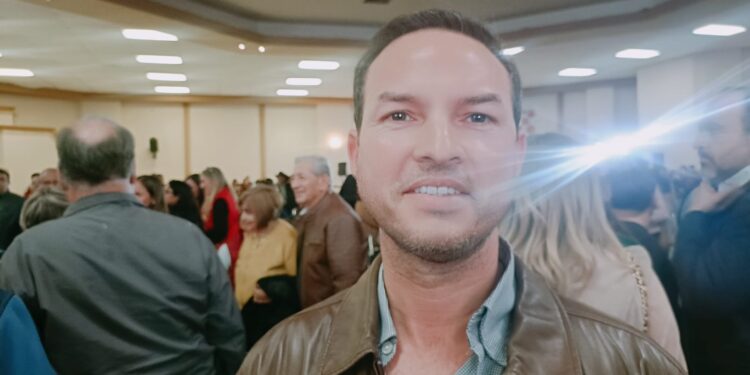 Pérdida de empleos y paros técnicos afectan la economía de Piedras Negras.