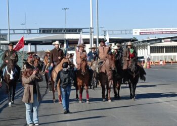Unión entre dos naciones en la Cabalgata Internacional “La Grande”