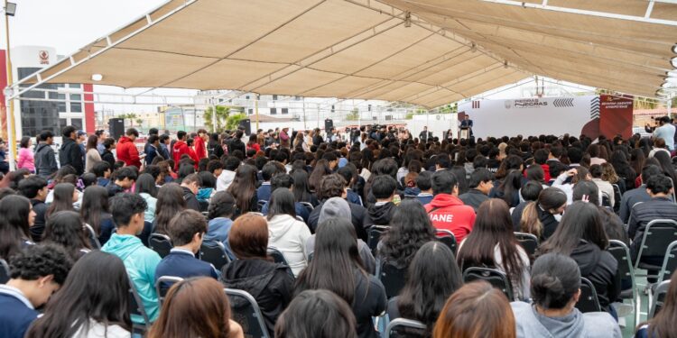 Impulsan la salud emocional de estudiantes en PN con la Brigada Juventud Nigropetense en la UANE