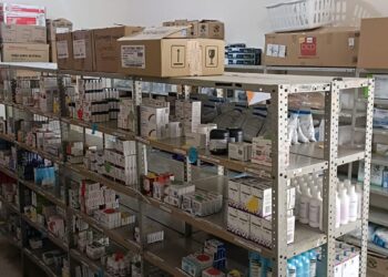 Hospital Salvador Chavarría mantiene 85% de abasto de medicamentos, reconoce director.