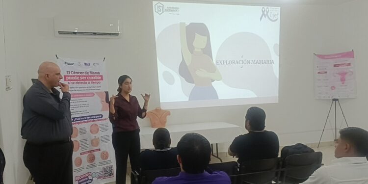 Capacitan a personal de salud para fortalecer detección de cáncer en la mujer