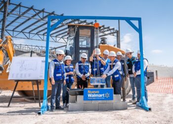 Colocan primera piedra del nuevo Walmart Supercenter en Piedras Negras