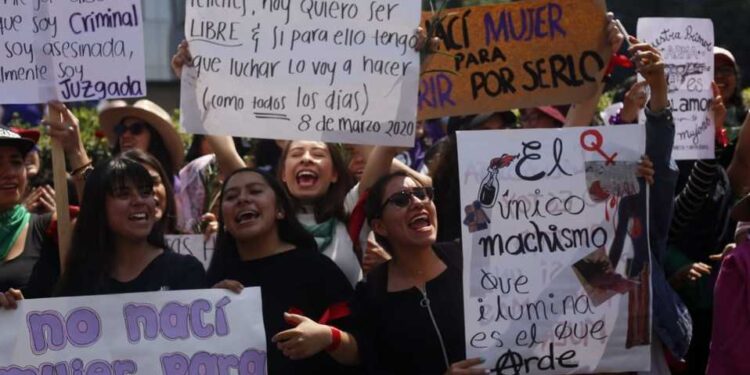 Detrás de Cada Mirada, una Batalla Silenciosa