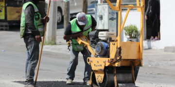 Avanza en Saltillo la rehabilitación de pavimento