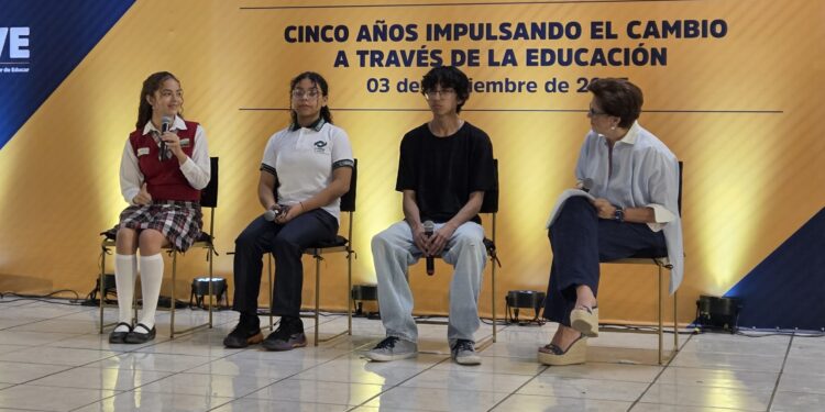 El Valor de Educar de Constellation Brands abre una nueva oportunidad de desarrollo para 500 jóvenes en Coahuila