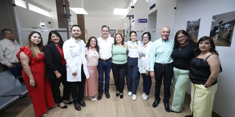 SUPERVISAN MANOLO Y PAOLA EL CENTRO ESTATAL DE SALUD MENTAL SURESTE
