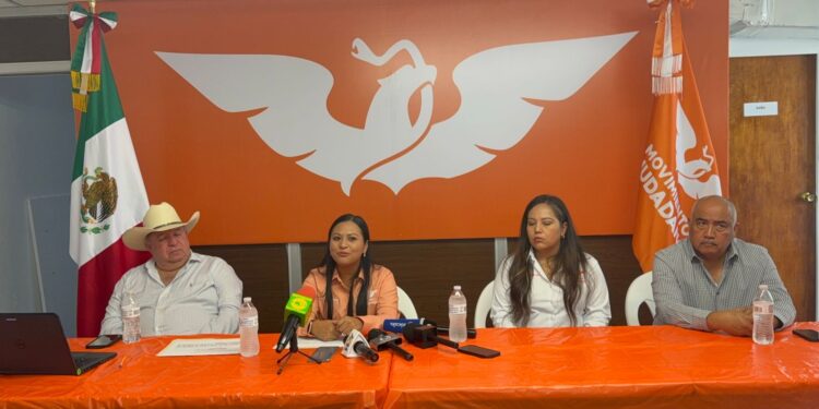 Gaby López propone una campaña basada en transparencia y trabajo honesto