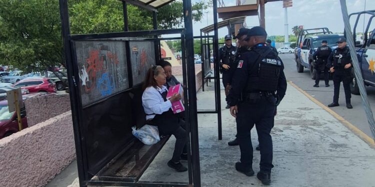 Policía Civil de Coahuila celebra a las madres en Piedras Negras con obsequios