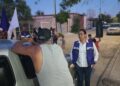 Entre puertas abiertas y calles olvidadas: Leticia García recorre la colonia Lázaro Cárdenas junto a la ciudadanía