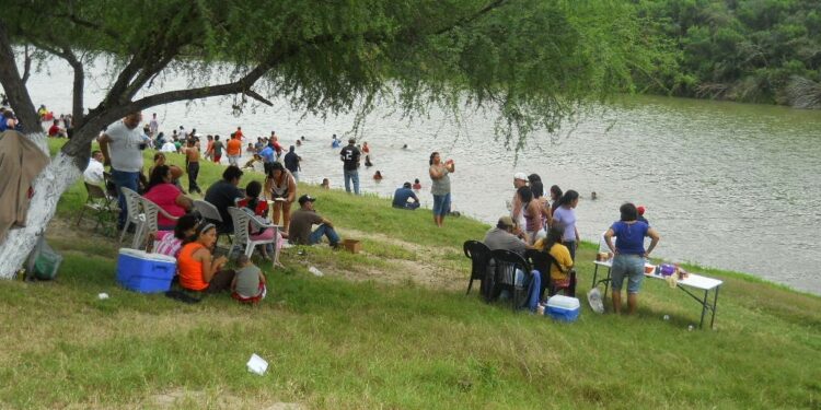 El río Bravo no es apto para actividades recreativas: Protección Civil