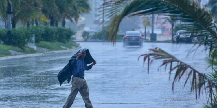Pronostican calor extremo y tormentas en la región norte