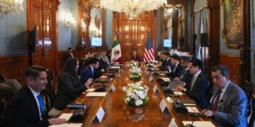 Claudia Sheinbaum se reúne con secretario de Seguridad de Estados Unidos